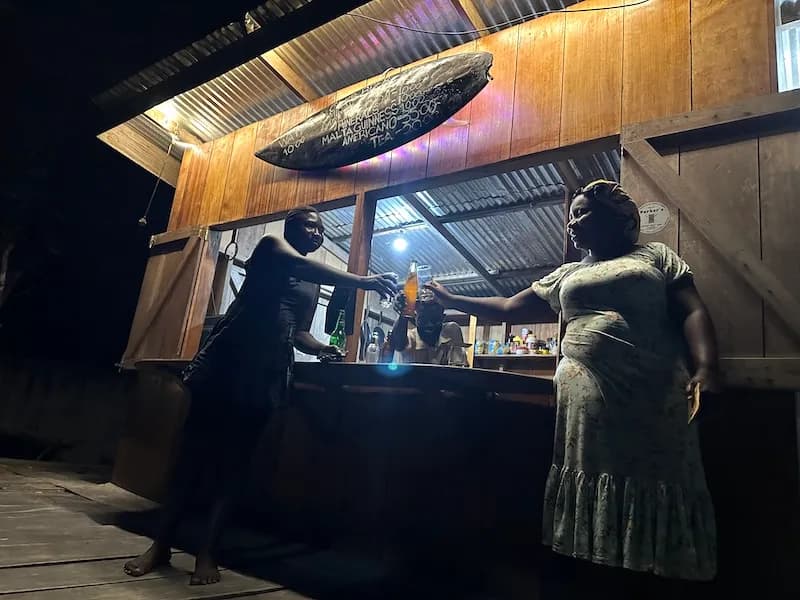 Laughing Goat Busua bar